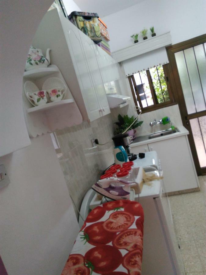 Yiota'S Cute Studio Paphos Kültér fotó