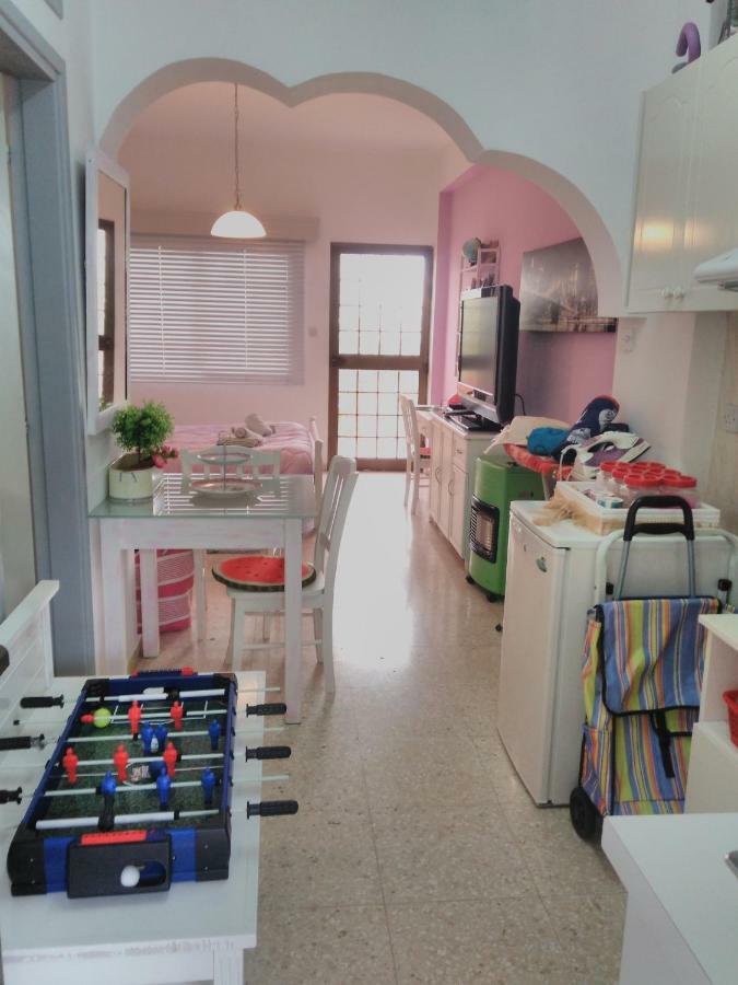 Yiota'S Cute Studio Paphos Kültér fotó