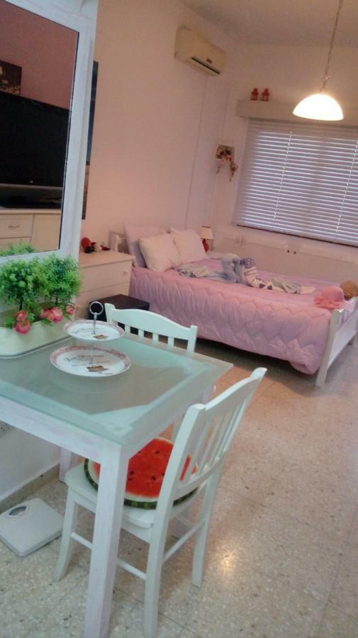 Yiota'S Cute Studio Paphos Kültér fotó